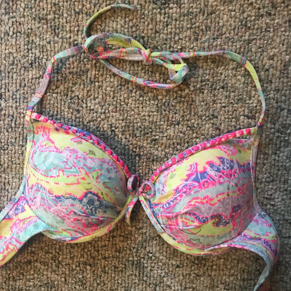 🆕🛍Victoria’s Secret bikini top